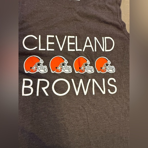 NFL Team Apparel Cleveland Browns T-Shirt - Picture 4 of 9